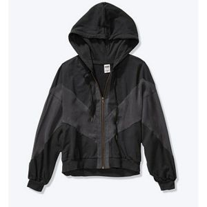 Victoria's Secret Pink cropped lightweight jacket